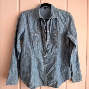 GAP Casual Light Blue Button Down Shirt